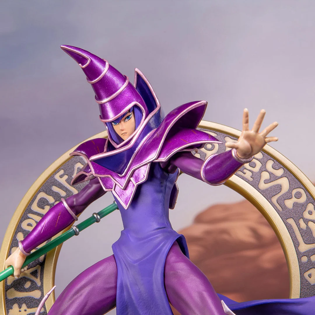Figura de PVC de Dark Magician variante morada de Yu-Gi-Oh! Edición Estándar