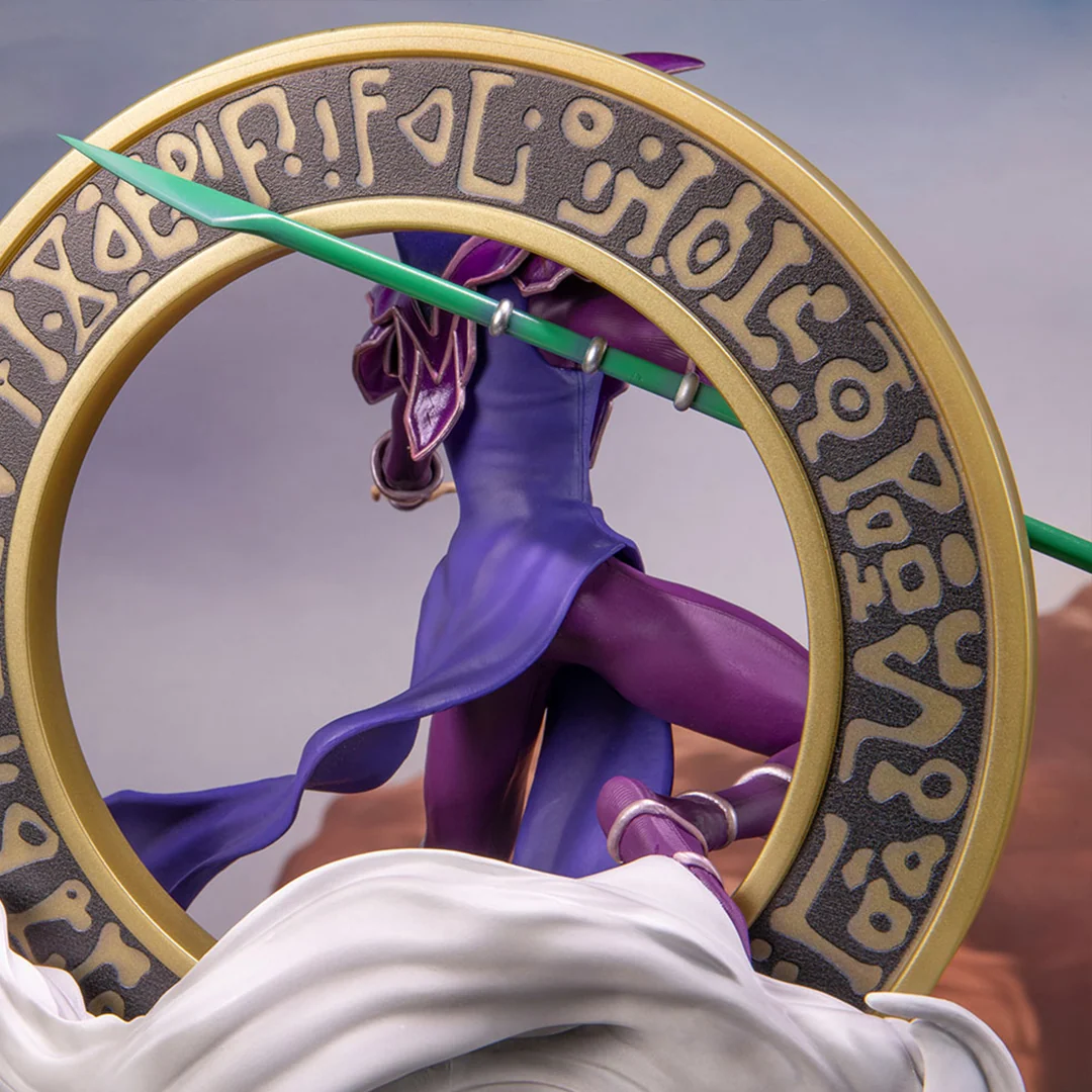 Figura de PVC de Dark Magician variante morada de Yu-Gi-Oh! Edición Estándar