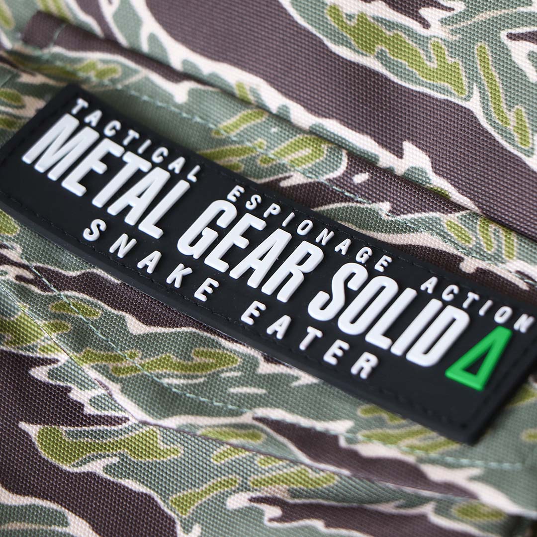 METAL GEAR SOLID Δ: SNAKE EATER Tiger Stripe Camo outdoorjas