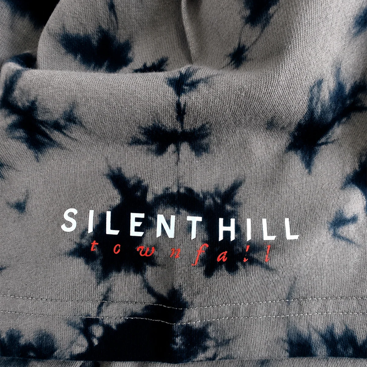 Camiseta tie-dye de SILENT HILL: Townfall You Can't Stay in This Room Forever