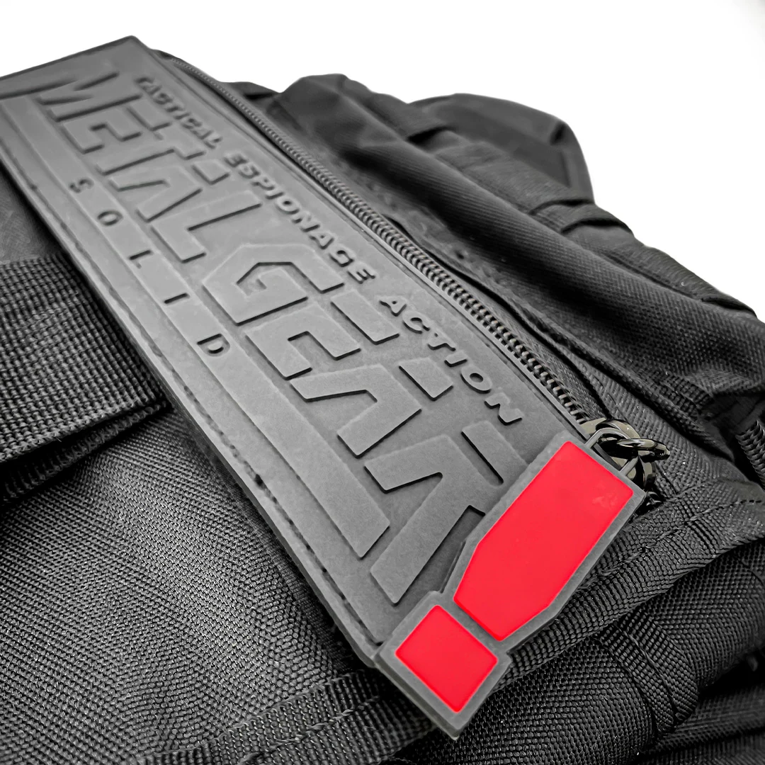 Metal Gear Solid taktische Umhängetasche mit 12 Fächern und PVC-Patches