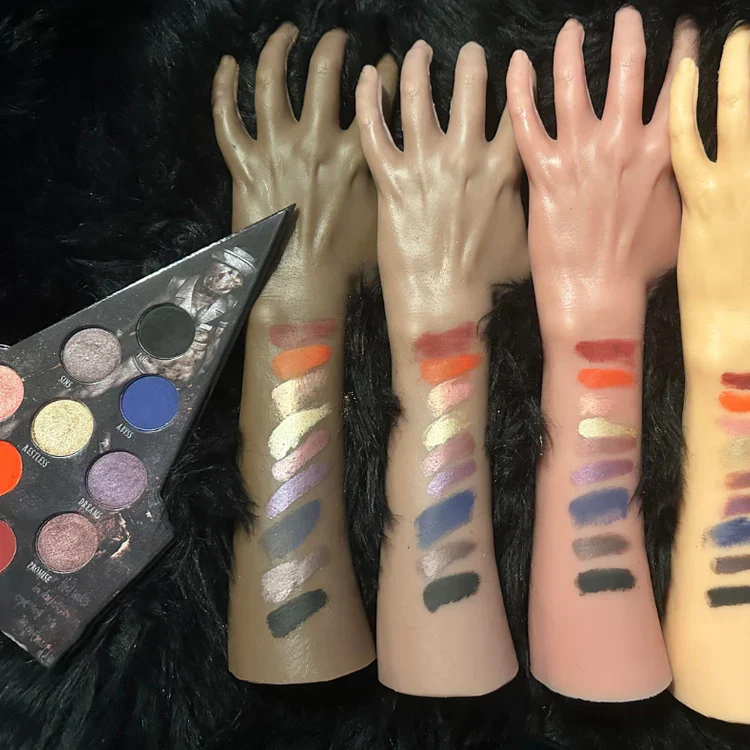 SILENT HILL 2 Pyramid Head Palette by Vampyre Cosmetics